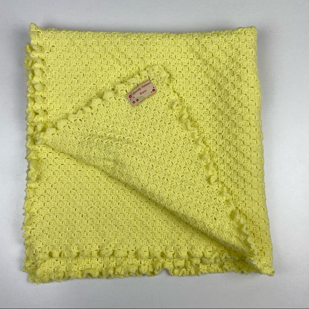 Vintage Muriel Crochet Blanket Unisex